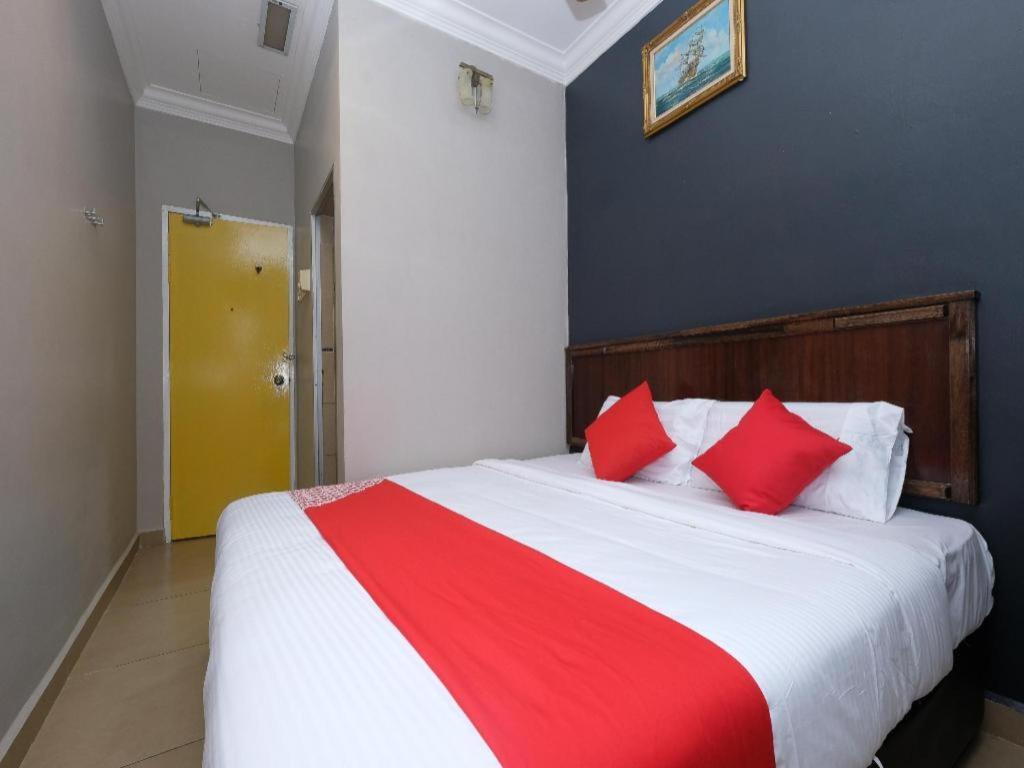 Oyo 1190 Nice Stay Hotel Raub Exterior foto